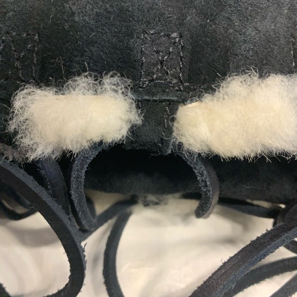 UGG Tall Black wool lined NEW CONDITION winter boots - Picture 2 of 12